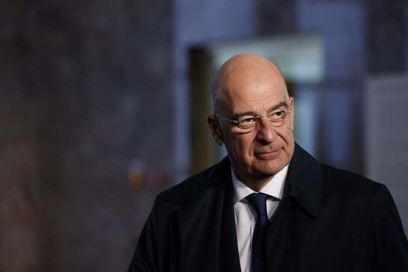 خصومه البلدين