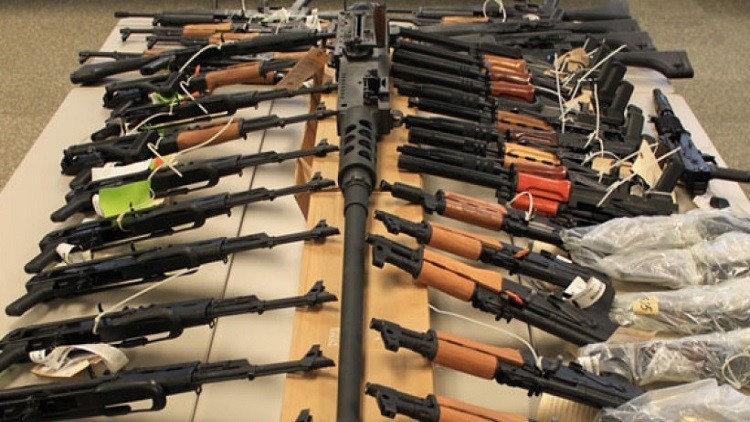 شراء الأسلحة