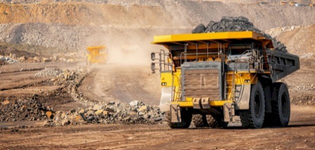 171 مليار ريال استثمارات مستهدفة للقطاع الخاص في التعدين .. 2400 طلب ترخيص