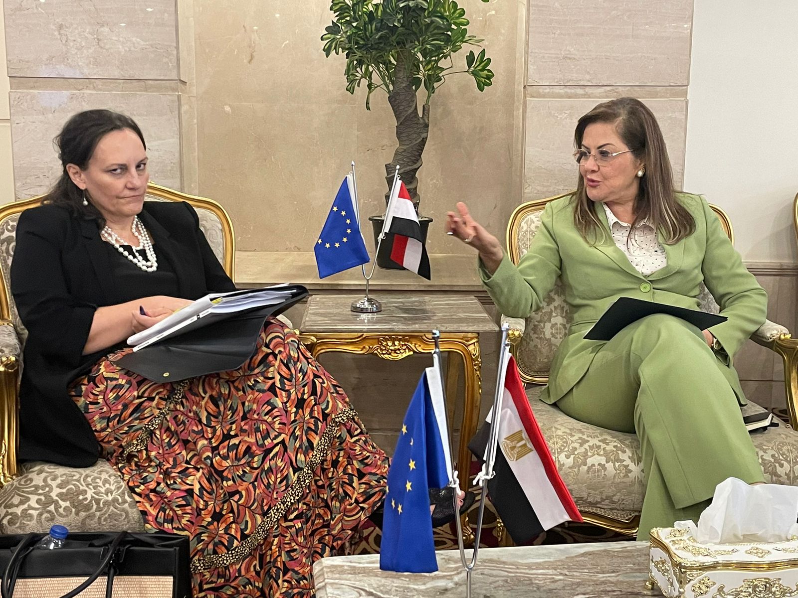 وكالة أنباء و أخبار اقتصادية | سعر صرف العملات | البورصة و أسواق المال