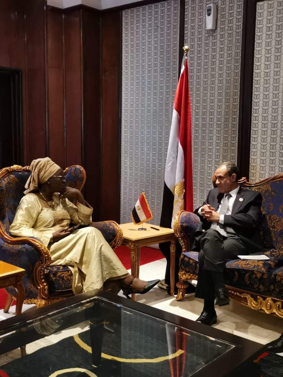 وكالة أنباء و أخبار اقتصادية | سعر صرف العملات | البورصة و أسواق المال