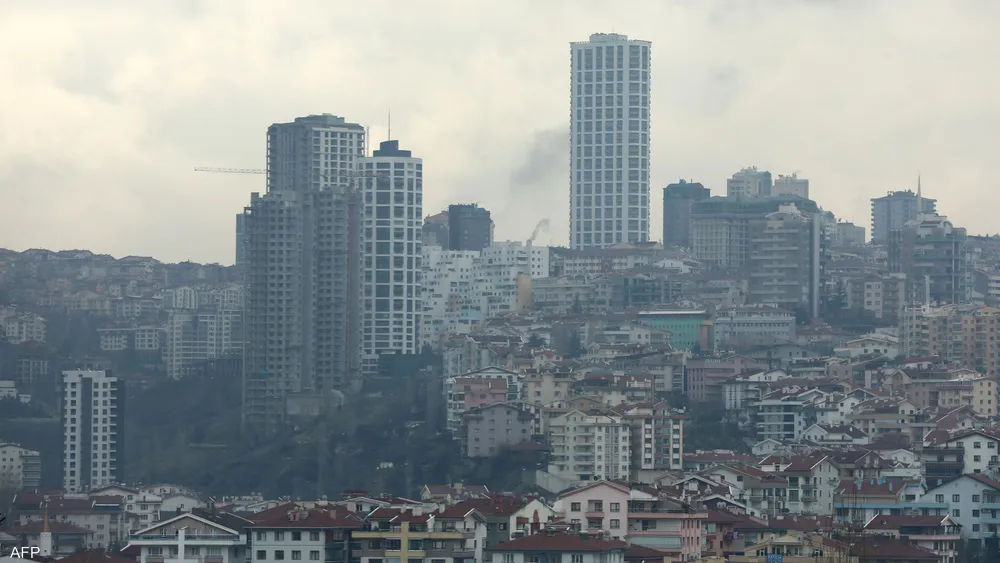 تركيا-تفاجئ