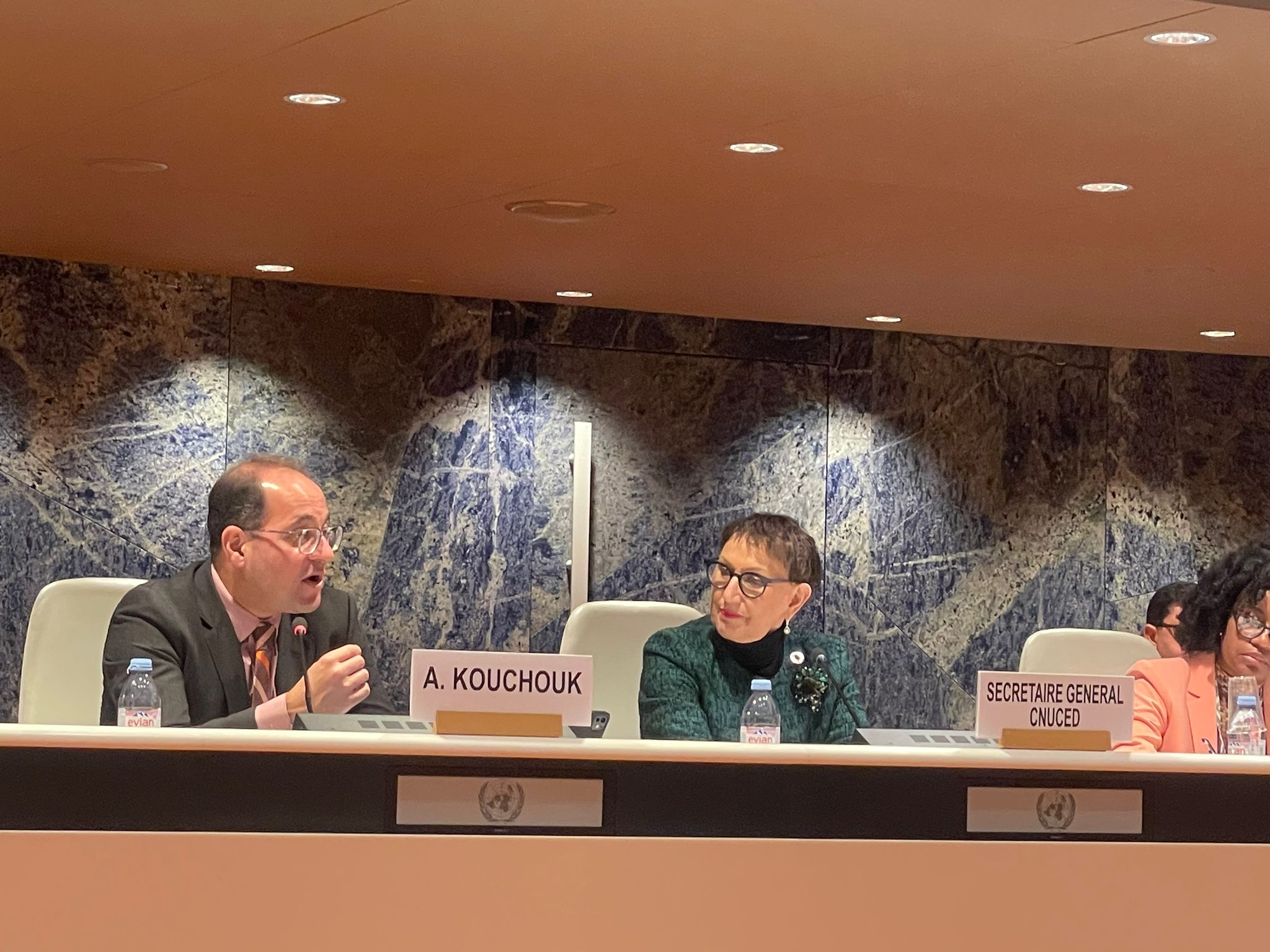 وكالة أنباء و أخبار اقتصادية | سعر صرف العملات | البورصة و أسواق المال