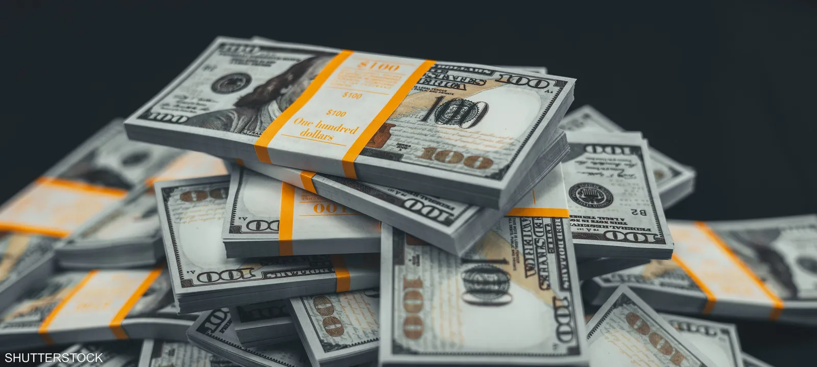 الدولار-يستعد