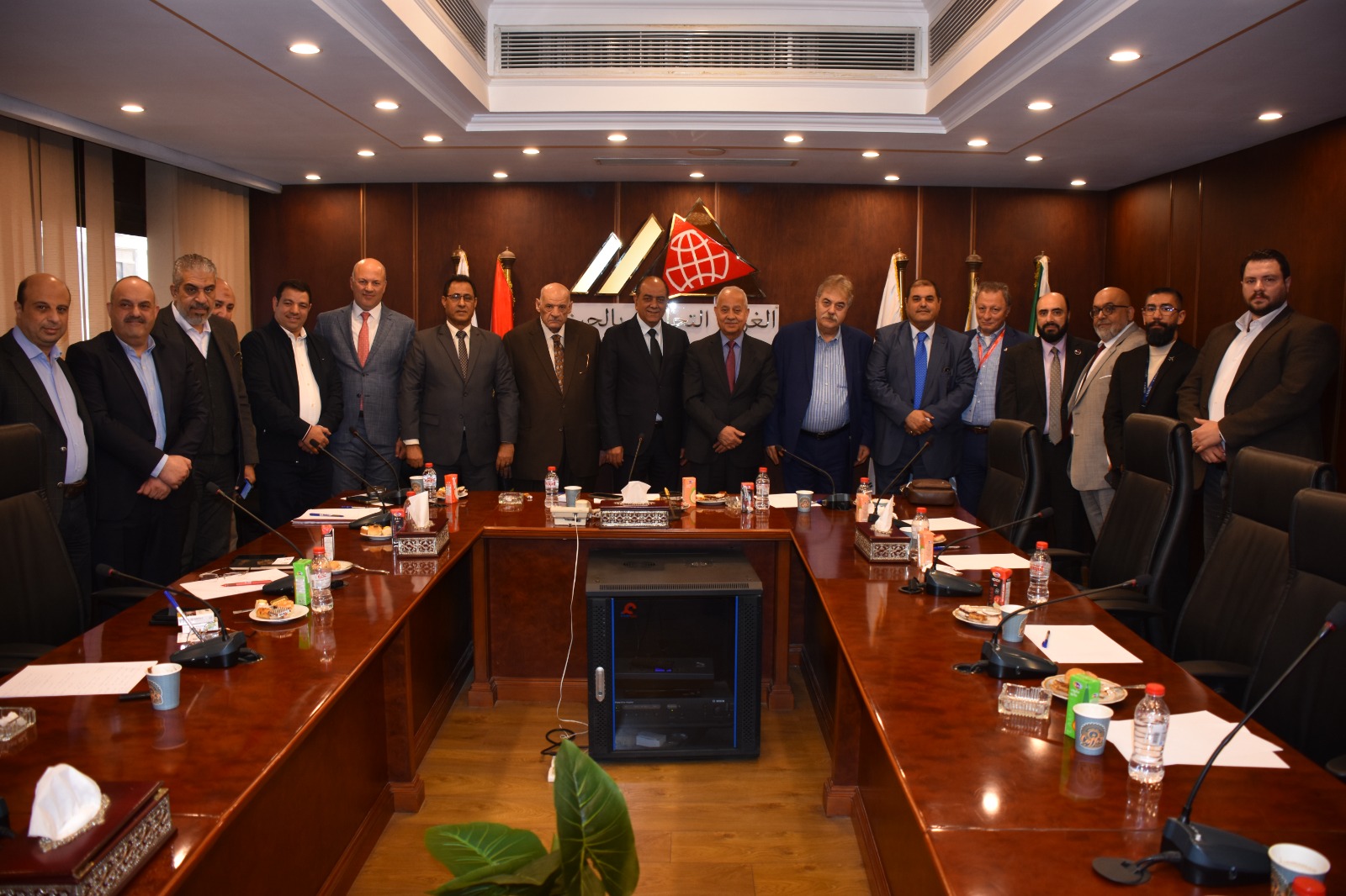 وكالة أنباء و أخبار اقتصادية | سعر صرف العملات | البورصة و أسواق المال