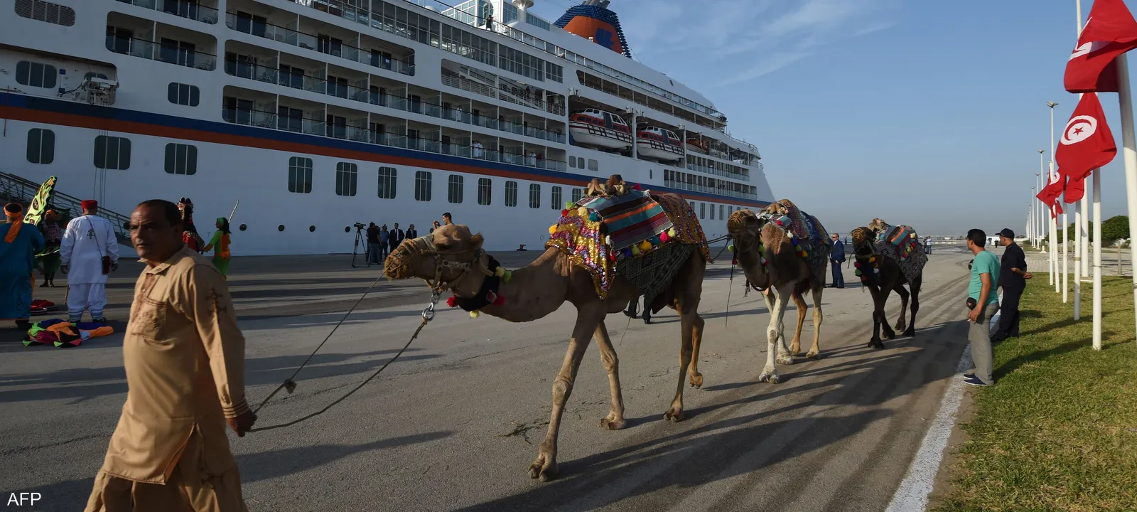 عائدات-السياحة