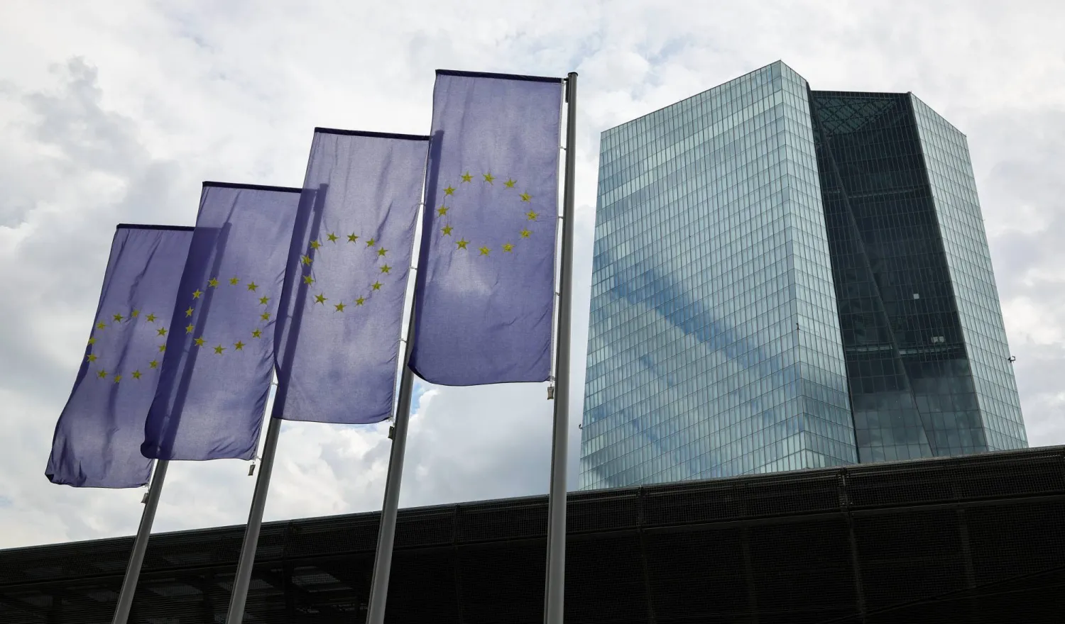 المركزي-الأوروبي