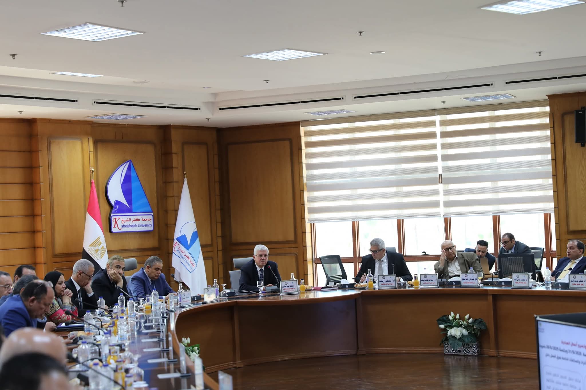 وكالة أنباء و أخبار اقتصادية | سعر صرف العملات | البورصة و أسواق المال