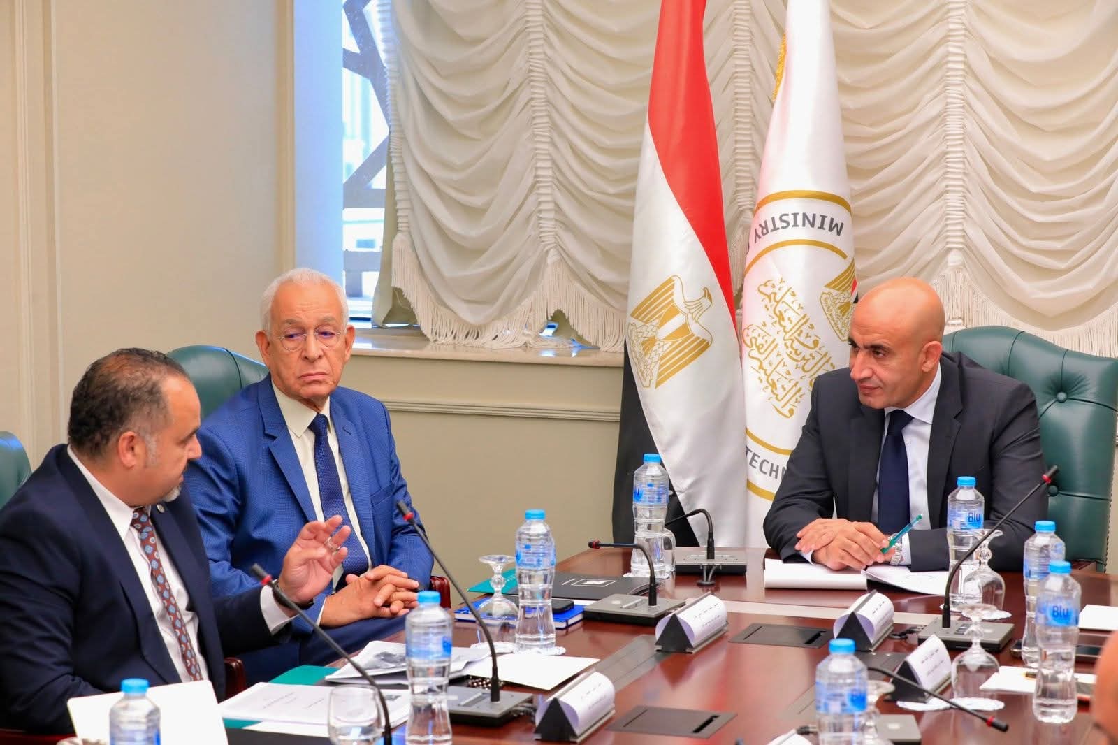 وكالة أنباء و أخبار اقتصادية | سعر صرف العملات | البورصة و أسواق المال