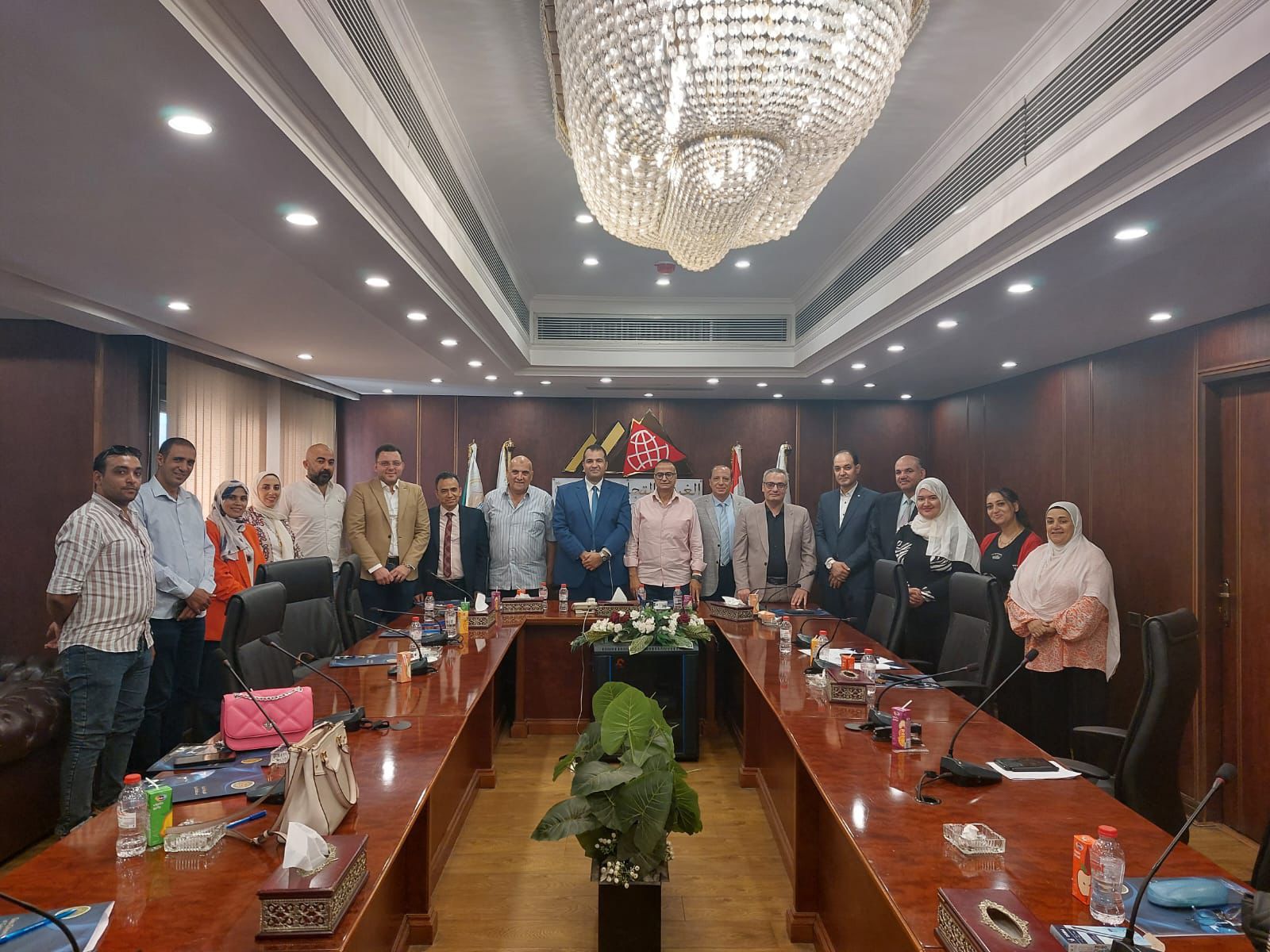 وكالة أنباء و أخبار اقتصادية | سعر صرف العملات | البورصة و أسواق المال