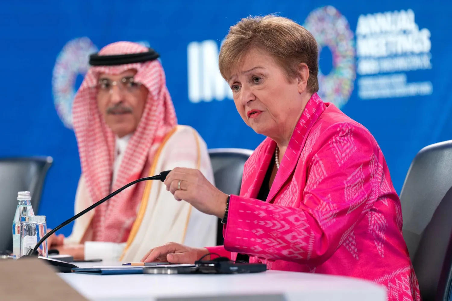 وكالة أنباء و أخبار اقتصادية | سعر صرف العملات | البورصة و أسواق المال