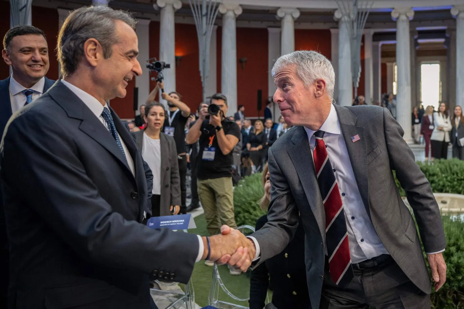 وكالة أنباء و أخبار اقتصادية | سعر صرف العملات | البورصة و أسواق المال