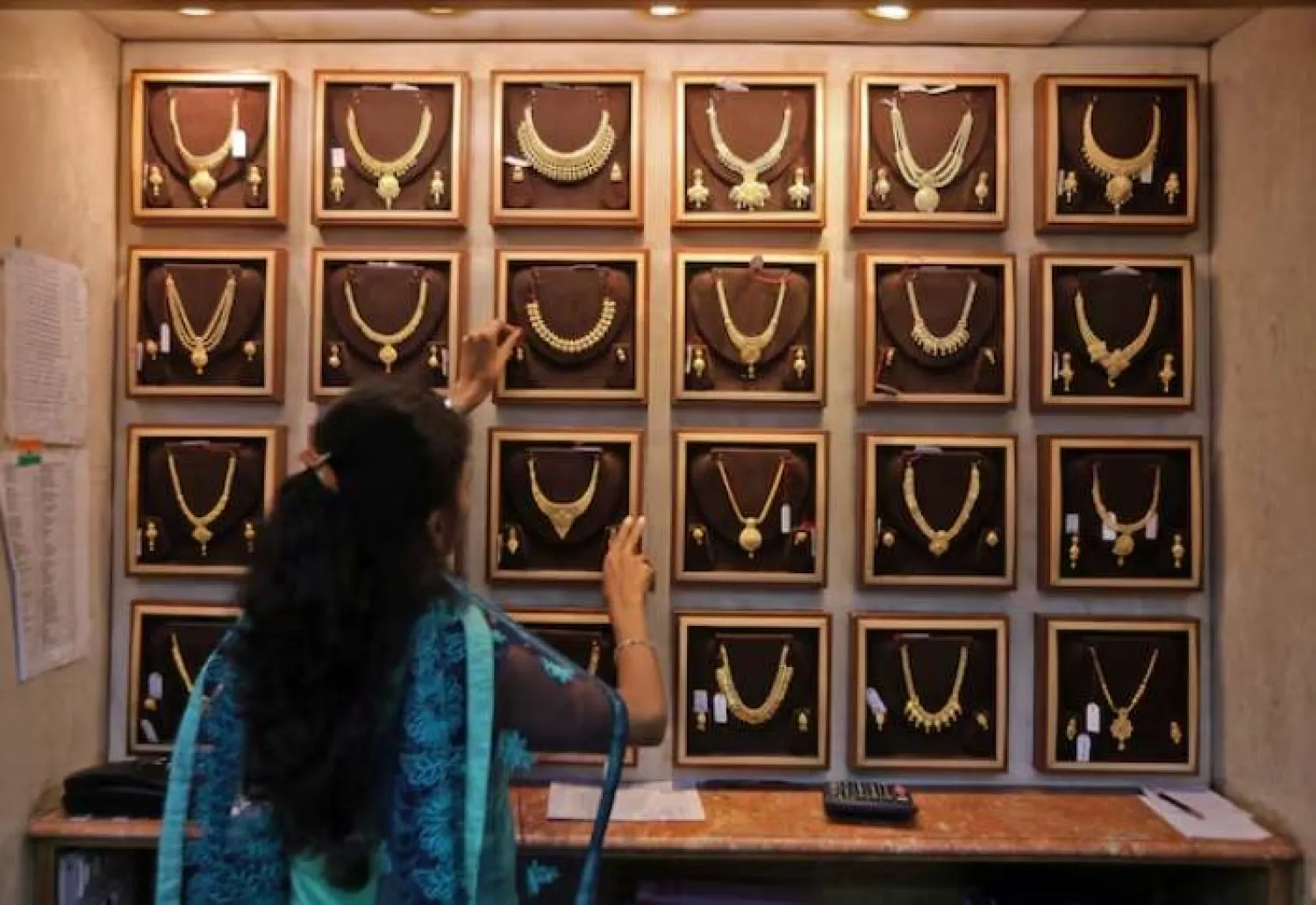 وكالة أنباء و أخبار اقتصادية | سعر صرف العملات | البورصة و أسواق المال